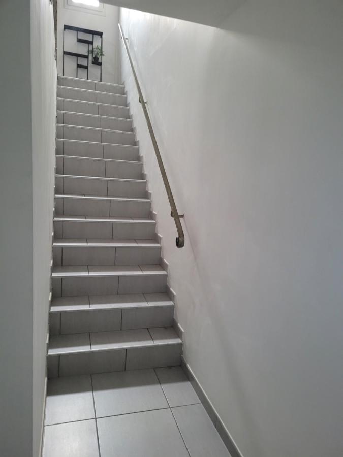 Appartement Avec Exterieur Aigues-Mortes Extérieur photo
