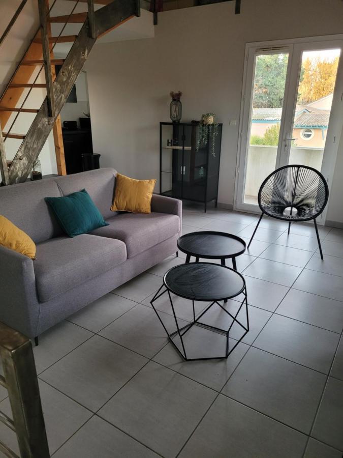Appartement Avec Exterieur Aigues-Mortes Extérieur photo