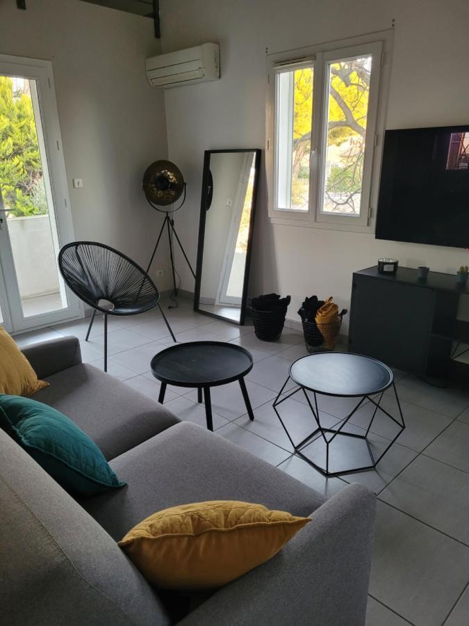 Appartement Avec Exterieur Aigues-Mortes Extérieur photo